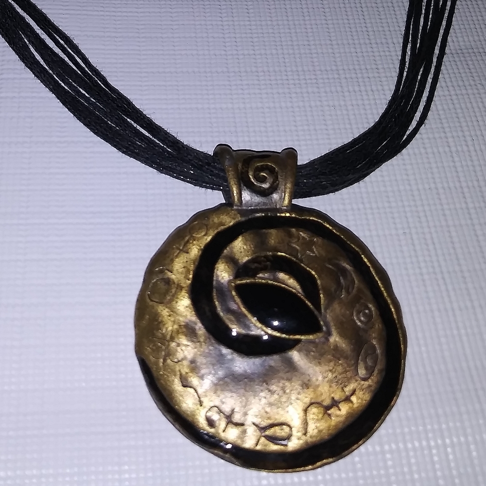 Rustic 9inch necklace - Picture 4 of 4
